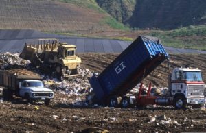 Le celle di carico un valido aiuto nella pesatura dei rifiuti movimentazione-rifiuti-urbani