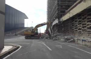 Palazzo Ex Nira, ecco la demolizione: un progetto mai realizzato