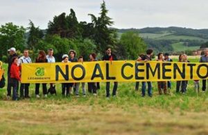 A Piacenza assalto del cemento: Legambiente chiede uno stop urgente