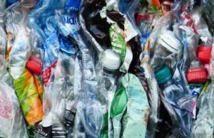 Riattivata l’ordinanza plastic free su spiagge pugliesi