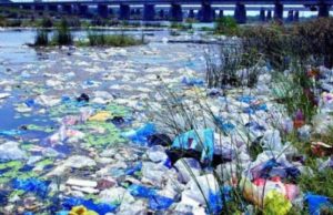 G7: sabato Italia-Francia a confronto su plastiche in mare