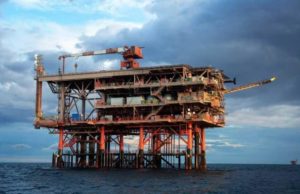 Trivelle al largo di Taranto, via libera del ministero alla Shell per la ricerca del petrolio