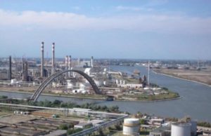 Eni Versalis chiude e trasforma gli impianti a Porto Marghera versalis-porto-marghera