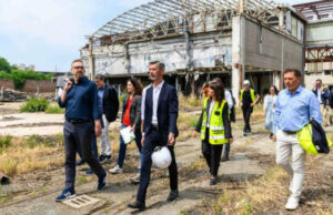 Avviata la demolizione delle ex Officine Casaralta di Bologna Casaralta
