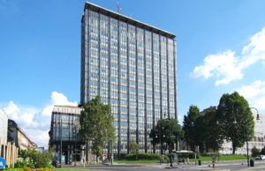 Torino, l’ex grattacielo della Rai diventerà un hotel: anche Marriott e Hilton in gara per l’acquisto